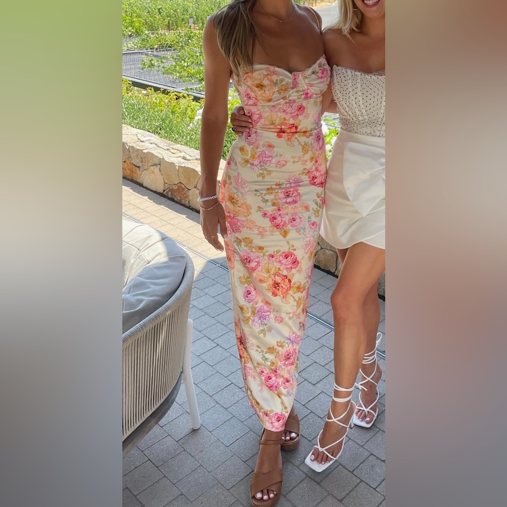House of CB Josefina Ivory Floral Dress XS Worn ONCE